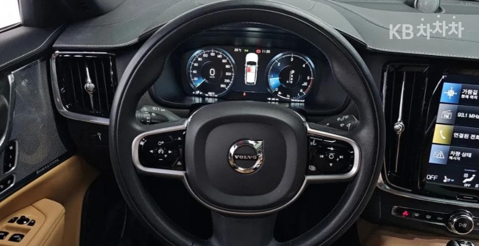 Volvo V90 CCD5 Pro AWD - 12