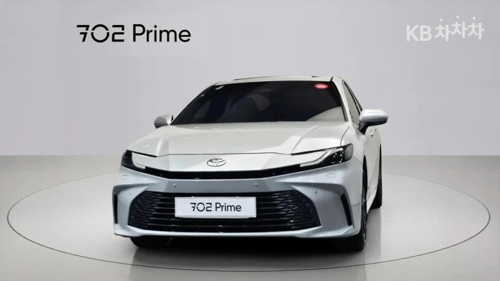 Toyota Camry XV802.5L хибрид XLE - 4