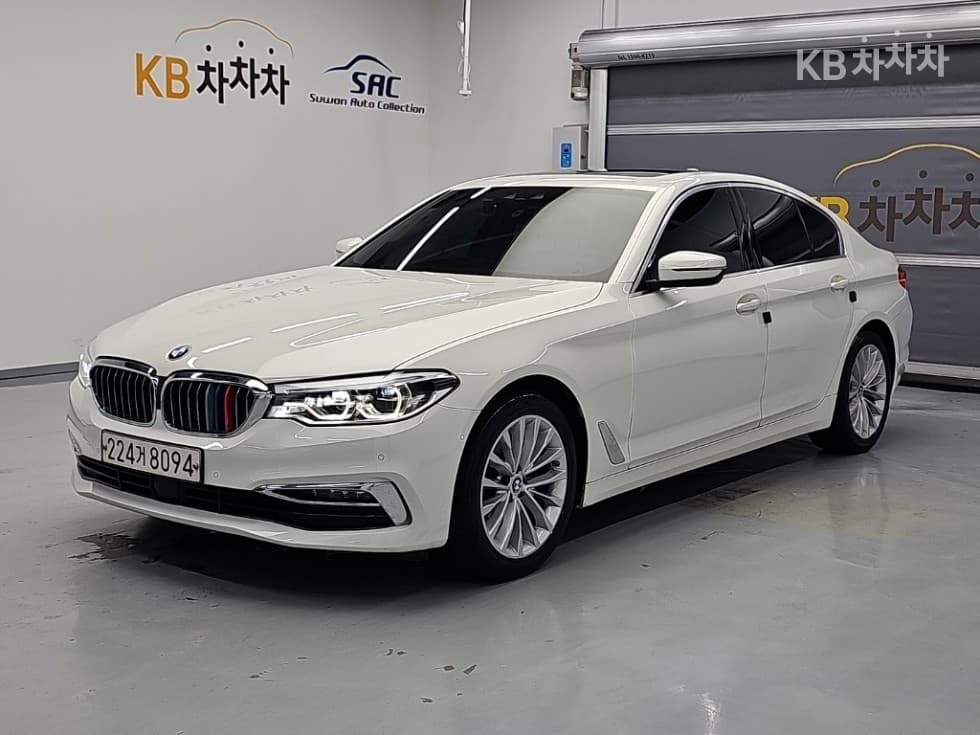 BMW 올Нов5 Серия (G30) 520d Luxury Plus - Image 1