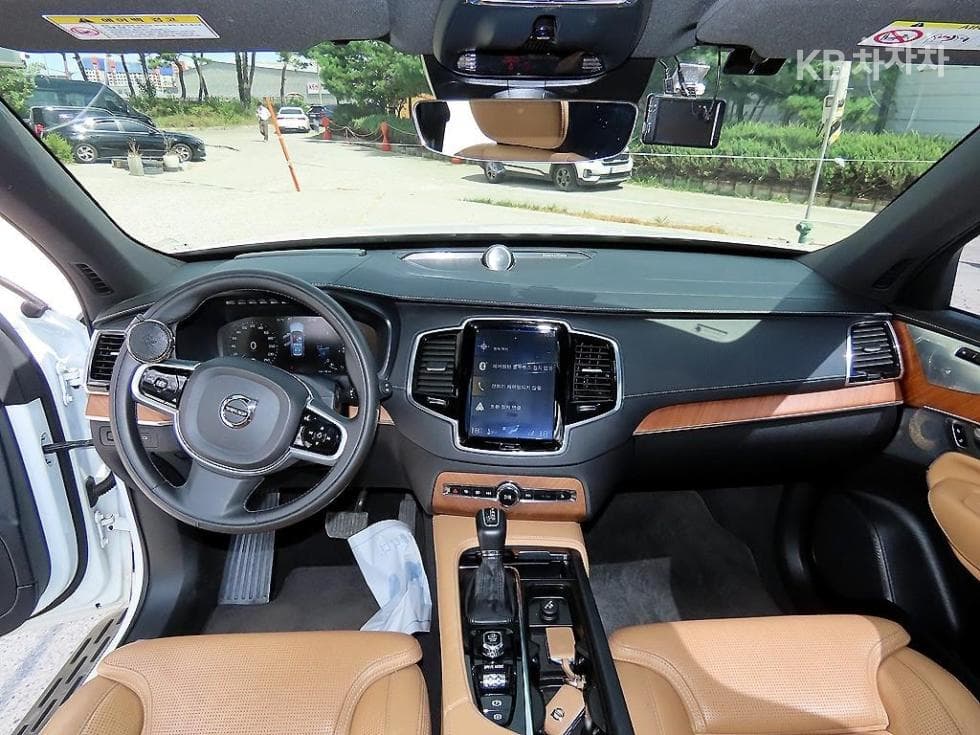 Volvo All New XC90D5 Inscription - 8