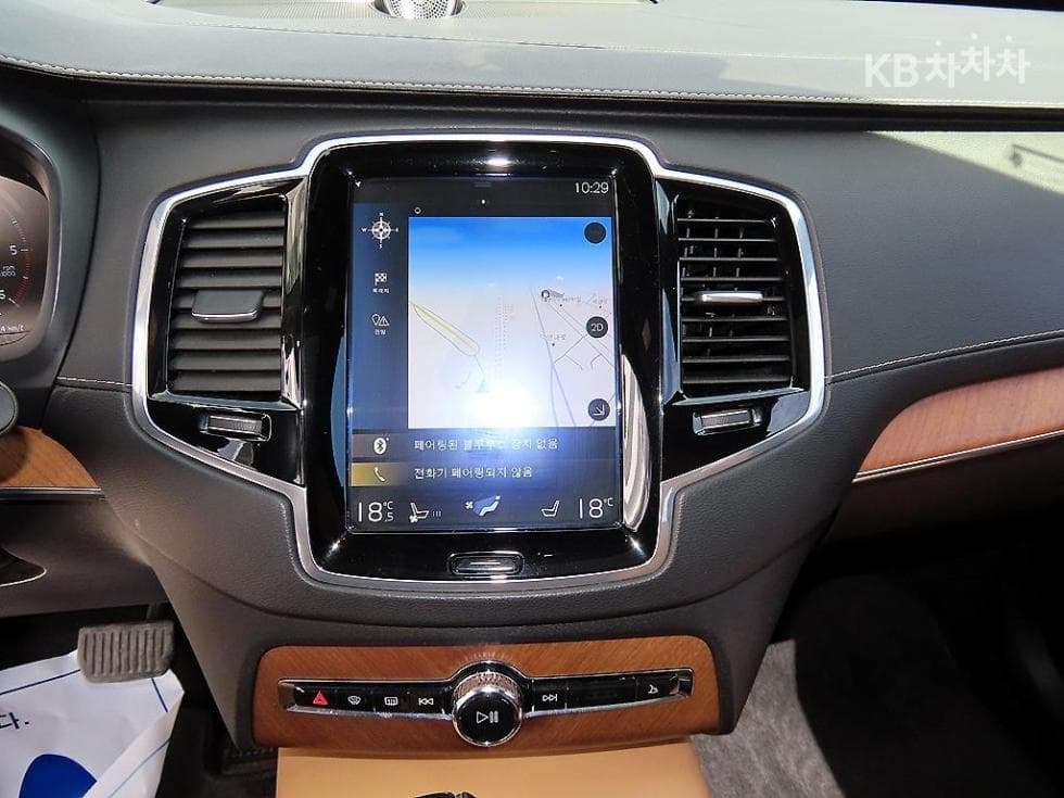Volvo All New XC90D5 Inscription - 14