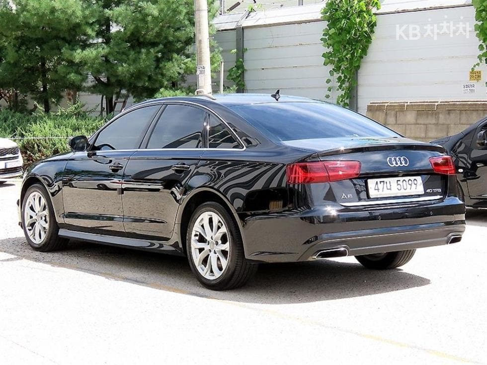 Ауди NEW A640 TFSI C7 - 3