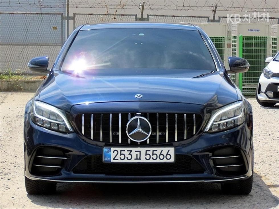 Mercedes-Benz The New (фейслифт) C-Клас C200 Avantgarde W205(14~) - Image 1