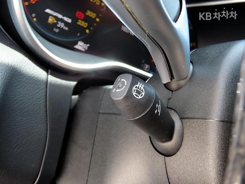 Mercedes-Benz The New (фейслифт) C-КласC200 Avantgarde W205 - 12