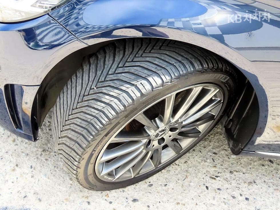 Mercedes-Benz The New (фейслифт) C-КласC200 Avantgarde W205 - 20