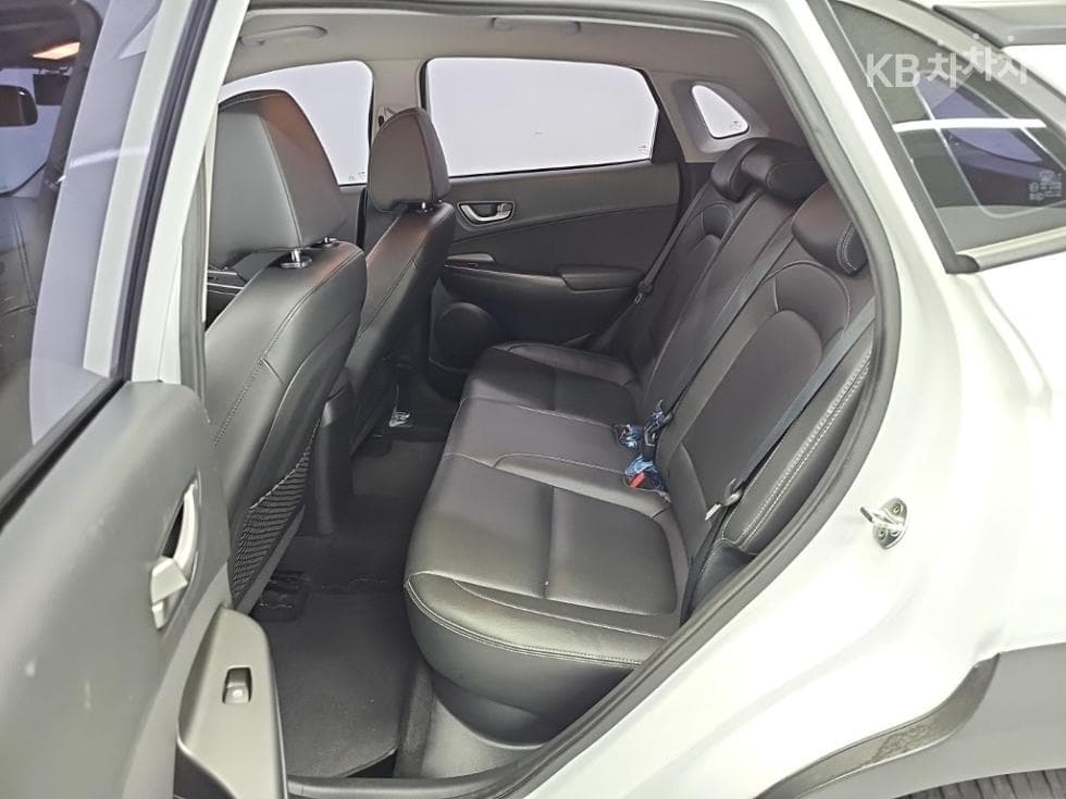 Хюндай Kona1.6 Турбо Modern 팝 - 12