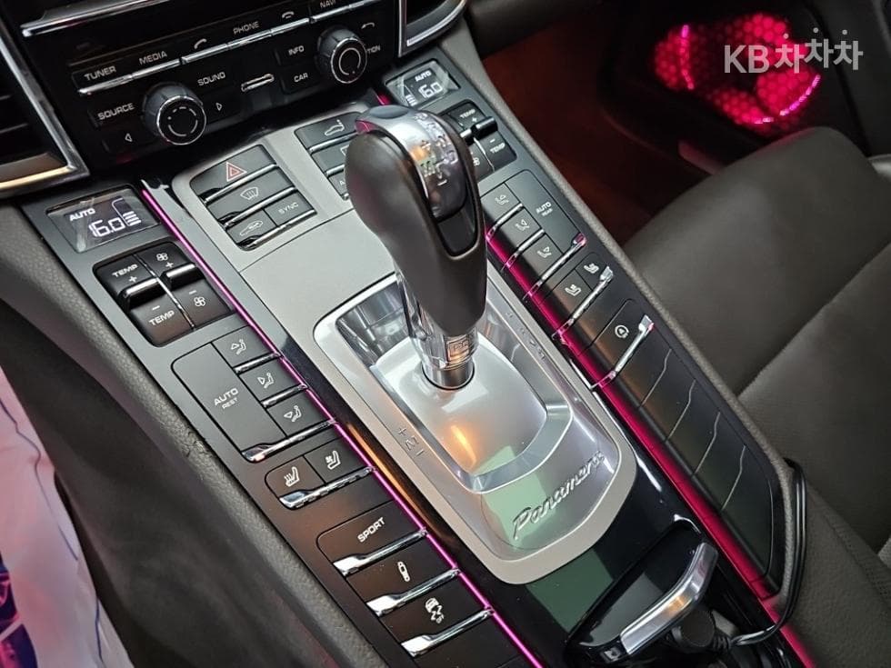Porsche 파나메라3.6 AWD 970 - 8