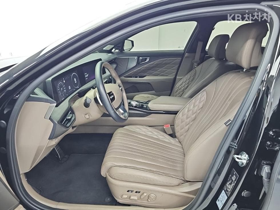 Киа K82.5L бензин Signature Специал (специален признак/издание) - 11