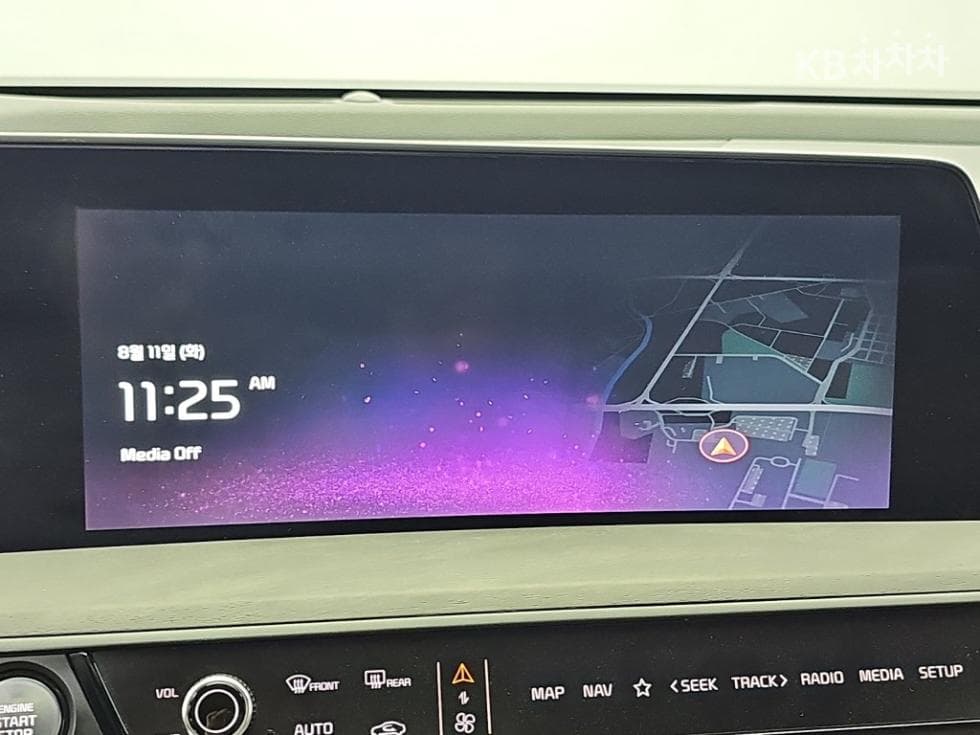 Киа K82.5L бензин Signature Специал (специален признак/издание) - 16