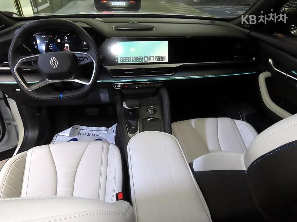 Рено Корея 필랑트1.5 E-TECH 에스프리 알핀 2WD Стандартен - 10