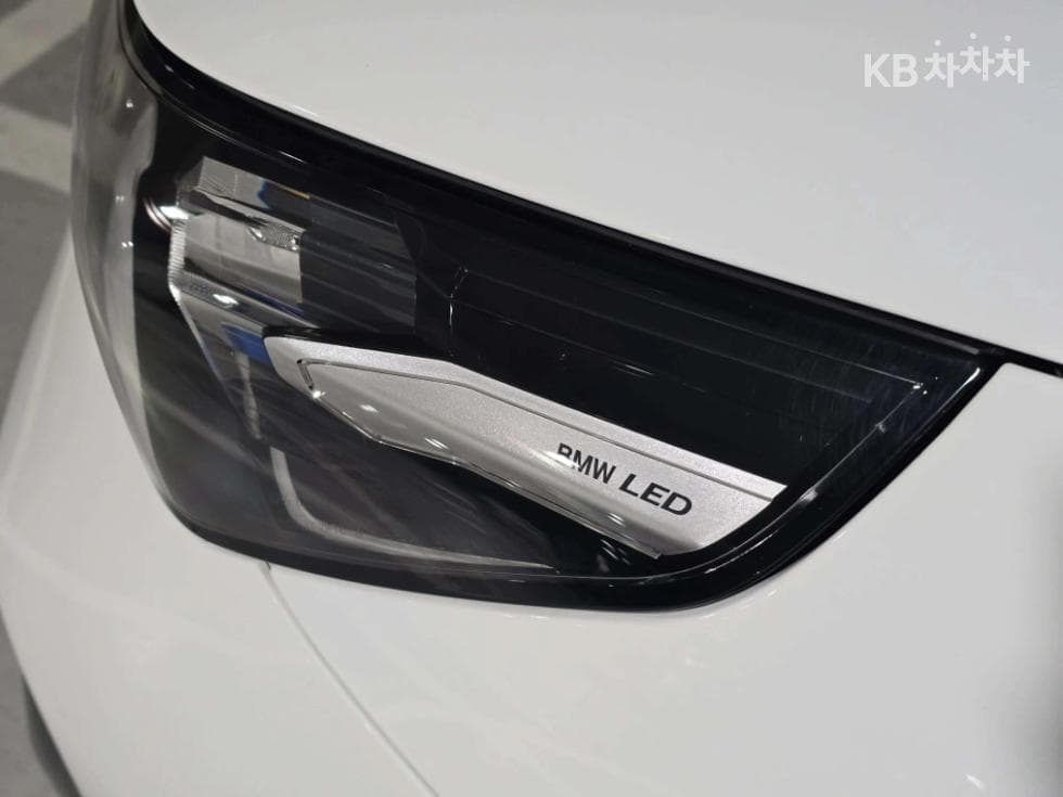 BMW Нов5 Серия(G60)520i M Sport - 20