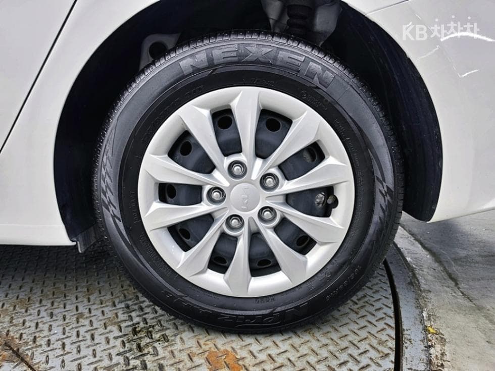 Киа The New (фейслифт) K3(BD)1.6 Бензин Тренди - 17