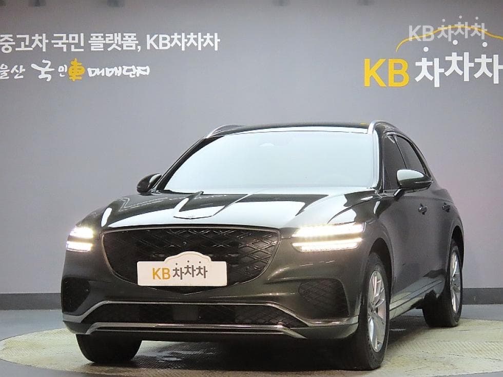 Genesis GV70 Gasoline 2.5T AWD - Image 1