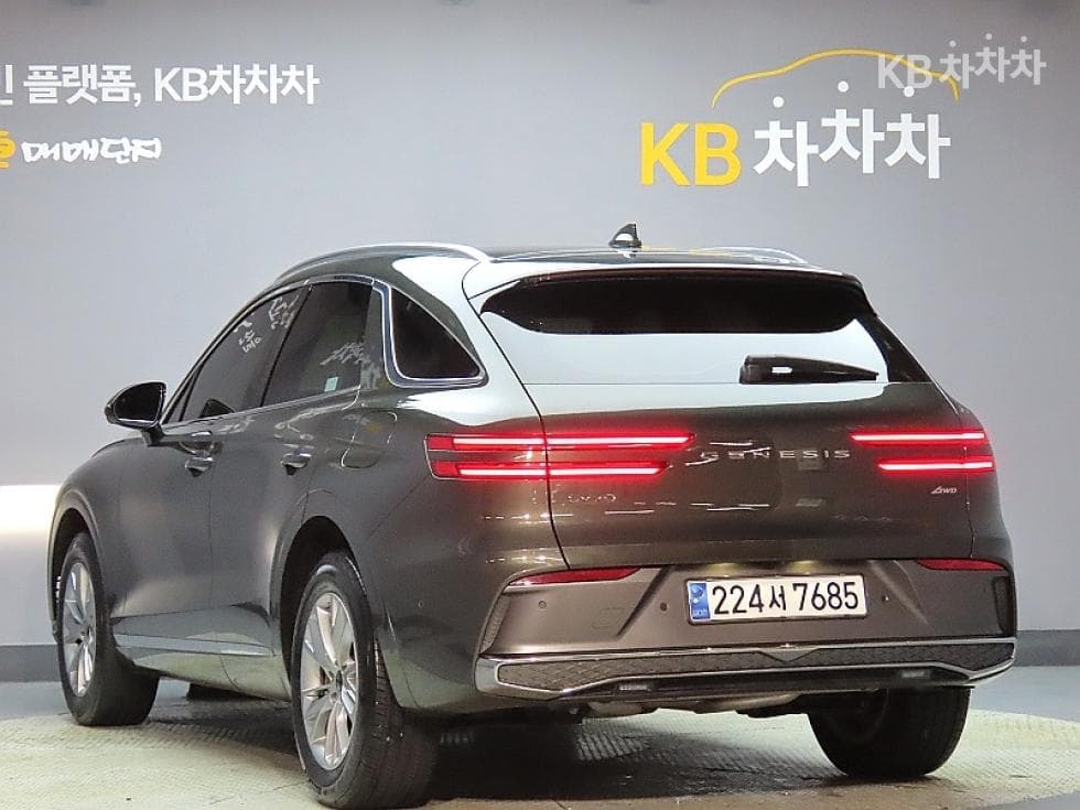 Genesis GV70Gasoline 2.5T AWD - 4