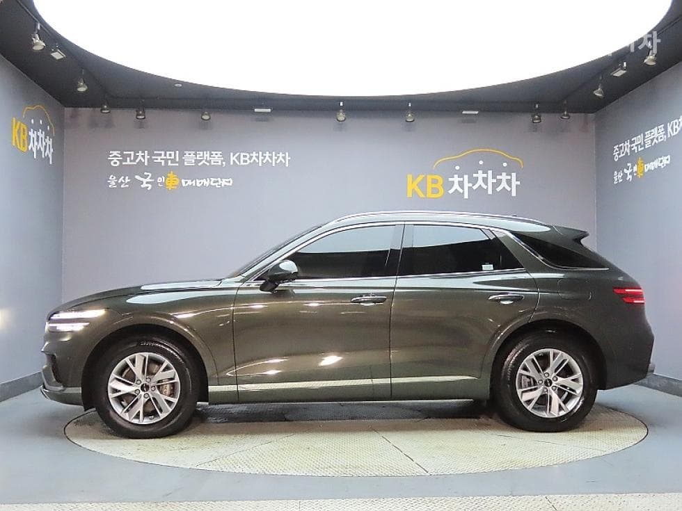 Genesis GV70Gasoline 2.5T AWD - 5