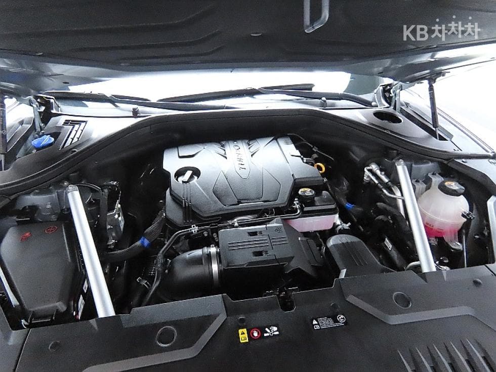 Genesis GV70Gasoline 2.5T AWD - 7