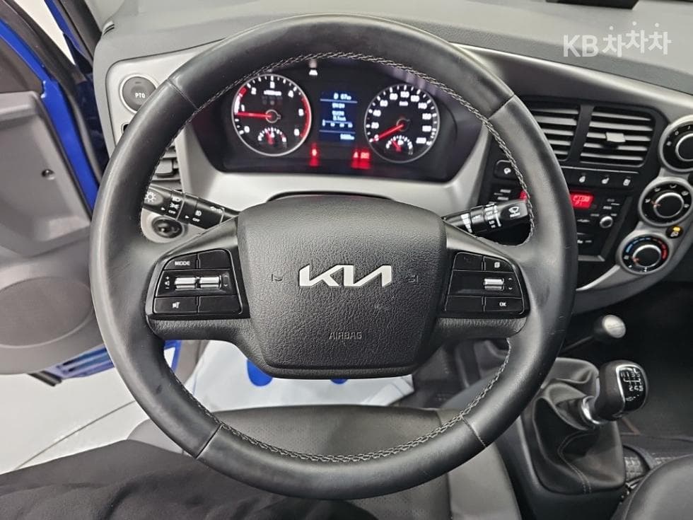Киа The New (фейслифт) Бонго 3 (лек)덤프 1 тон 3WAY형 Королевска кабина 장축 4x4 GL - 9