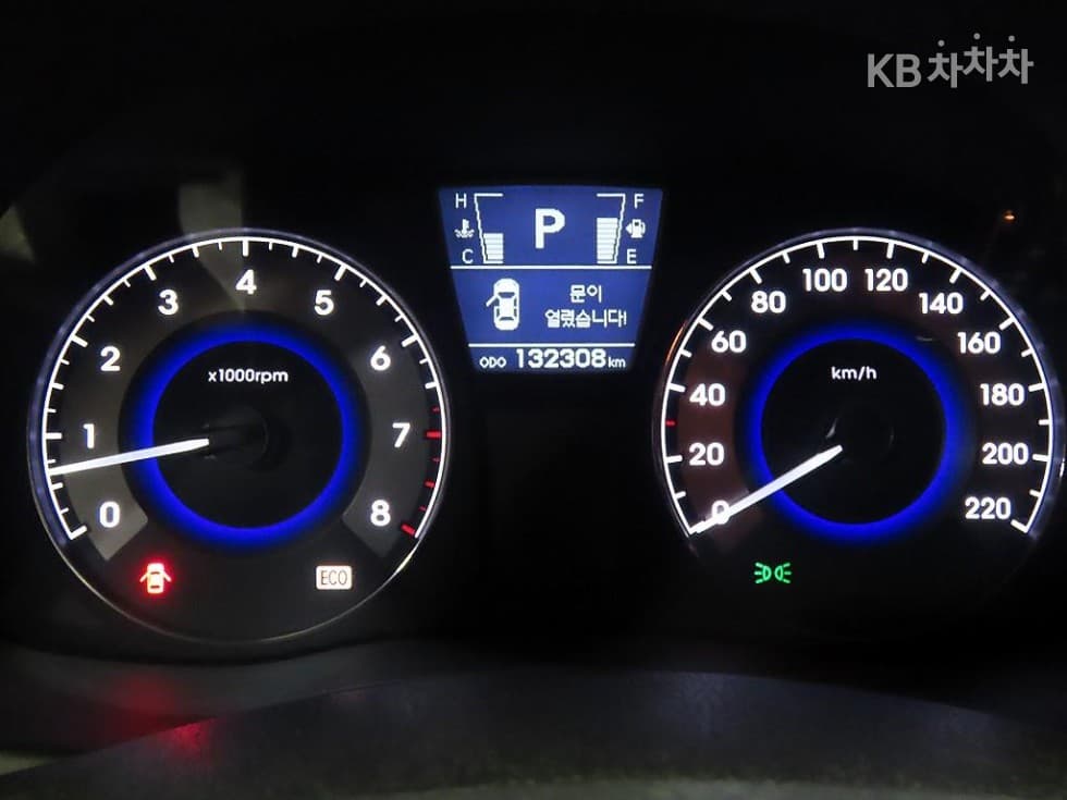 Хюндай Акцент(신형)1.4 VVT Premium - 9