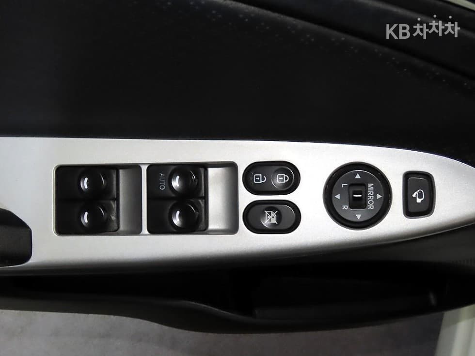 Хюндай Акцент(신형)1.4 VVT Premium - 13