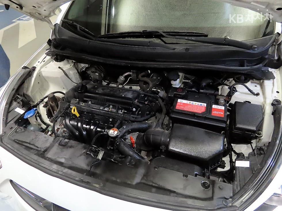 Хюндай Акцент(신형)1.4 VVT Premium - 17