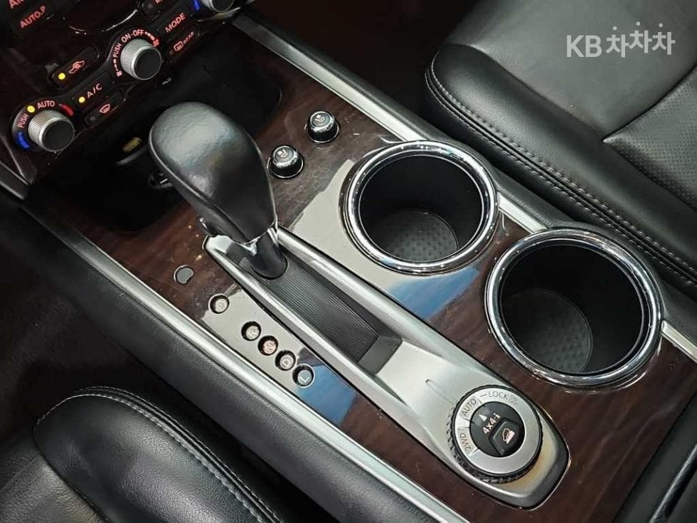 Нисан 패스파Местен더3.5 4x4 SE - 8