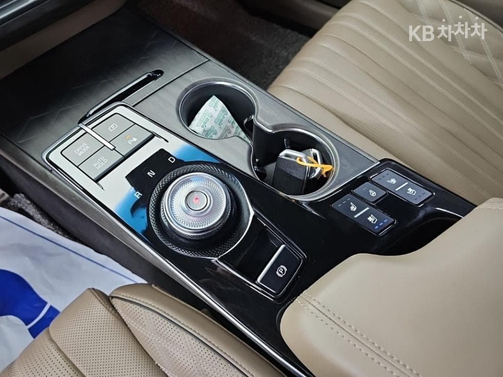 Киа K83.5 Бензин AWD 플래티넘 - 8