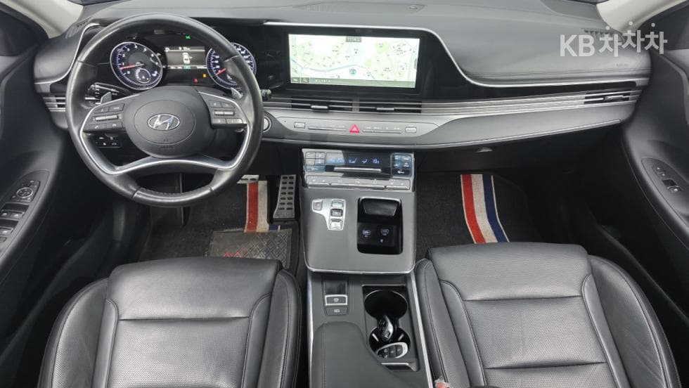 Хюндай The New (фейслифт) Grandeur (Azera)2.5 Premium - 24