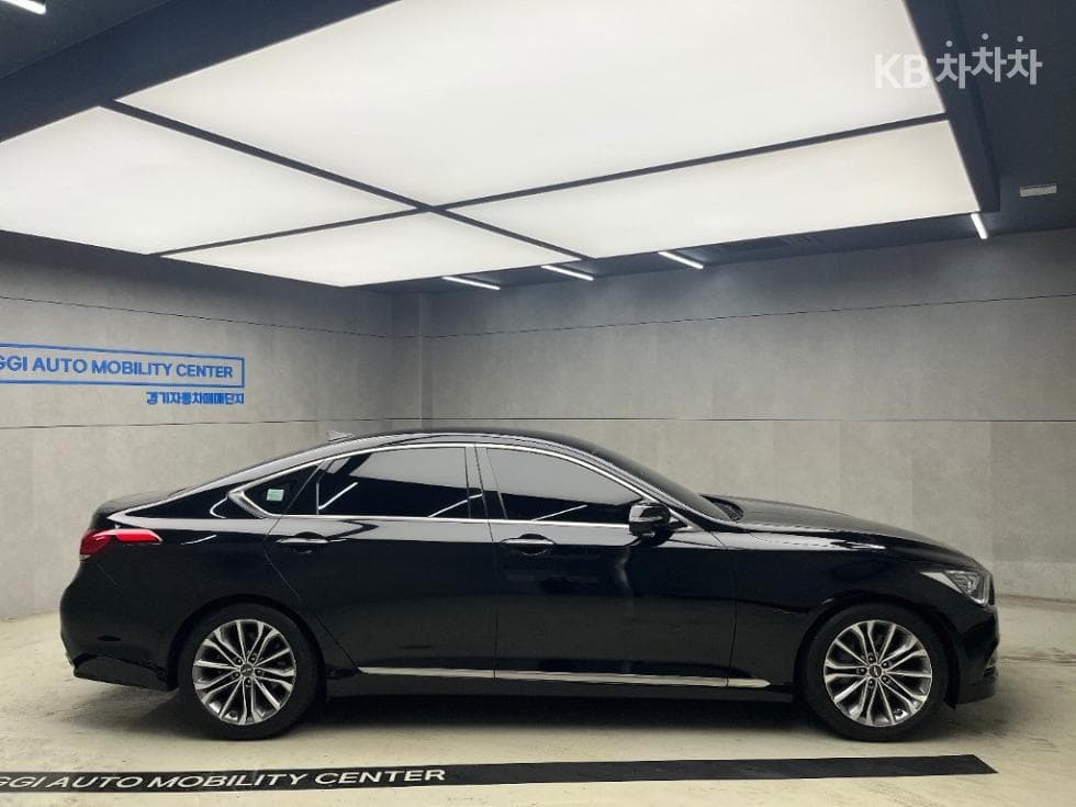 Хюндай ДженезисDHG330 Premium AWD - 2
