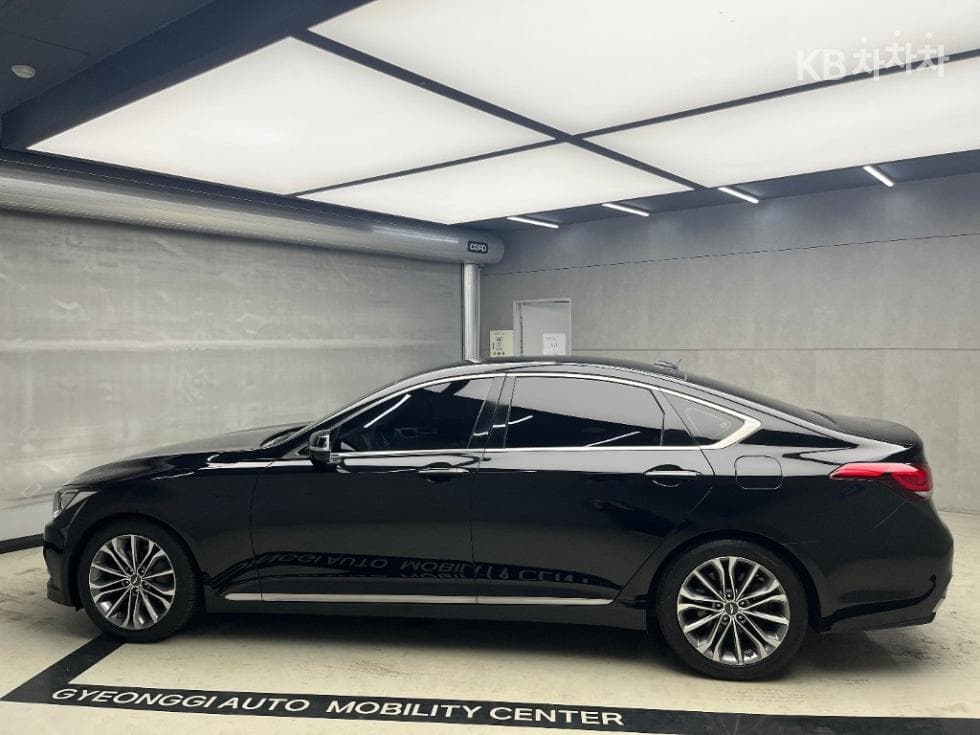 Хюндай ДженезисDHG330 Premium AWD - 4