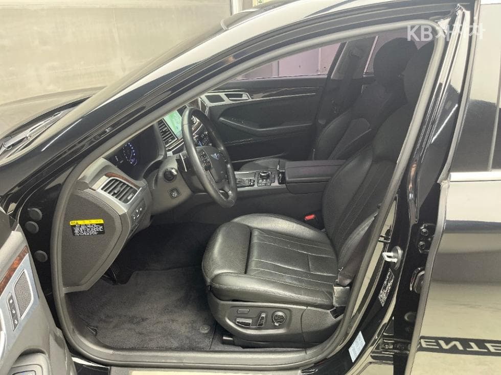 Хюндай ДженезисDHG330 Premium AWD - 5