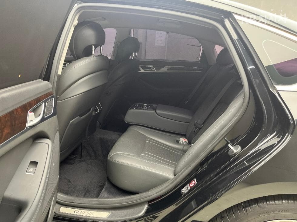 Хюндай ДженезисDHG330 Premium AWD - 6