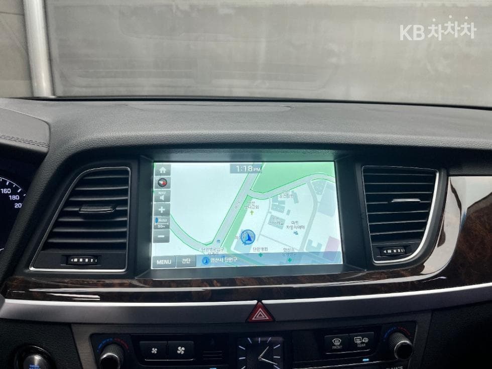 Хюндай ДженезисDHG330 Premium AWD - 13