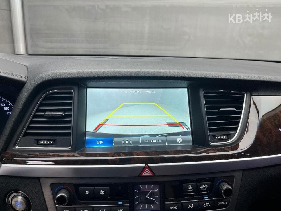 Хюндай ДженезисDHG330 Premium AWD - 14
