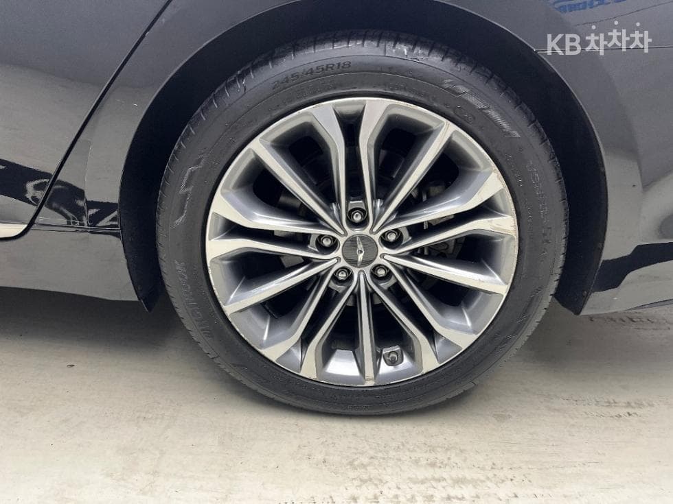 Хюндай ДженезисDHG330 Premium AWD - 17