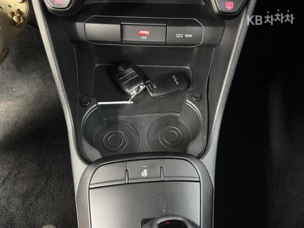 Киа Morning / Picanto 어반(JA)1.0 Бензин Стандартен - 18