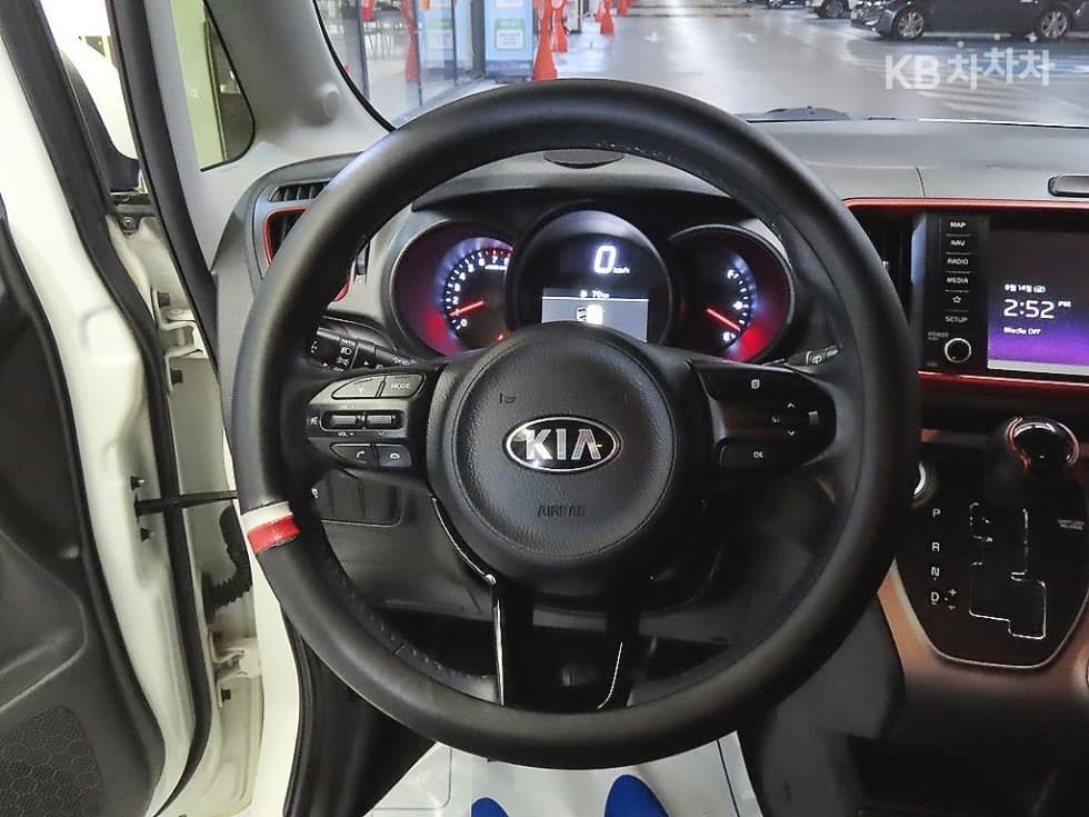Киа The New (фейслифт) Рей (ван)1.0 Бензин Престиж - 8