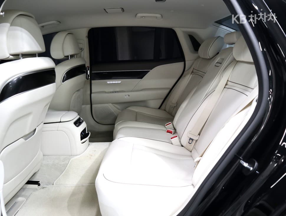 Дженезис G90(RS4)3.5T AWD Стандартен - 10