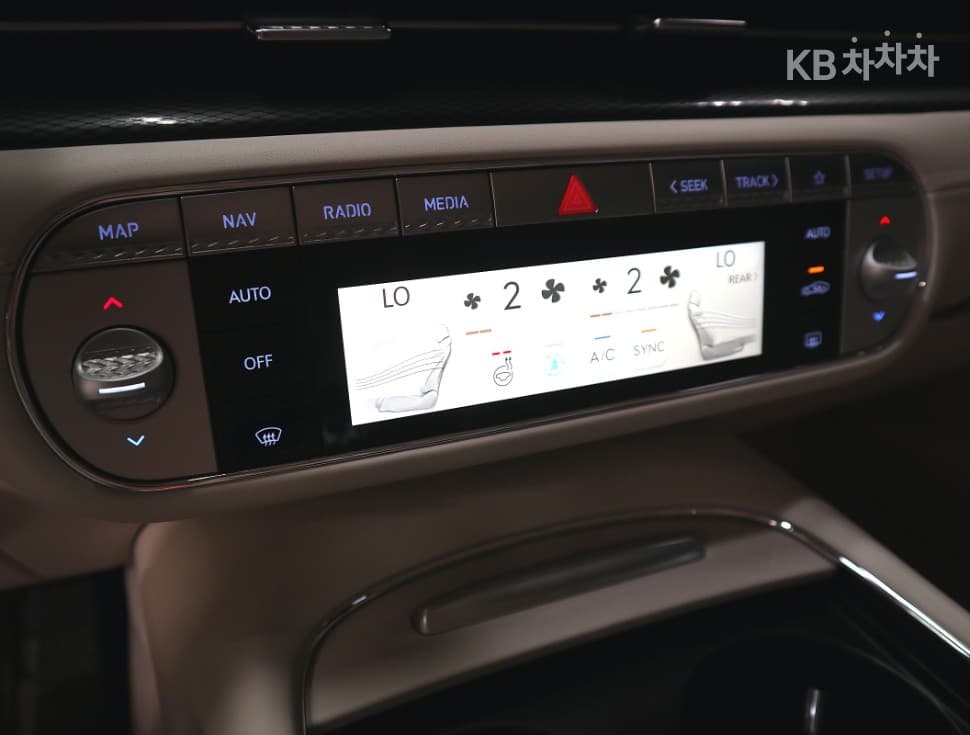 Дженезис G90(RS4)3.5T AWD Стандартен - 12
