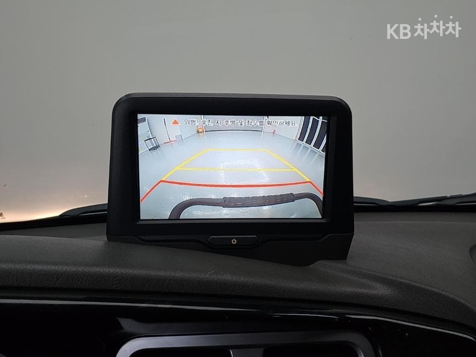 Хюндай Porter 2Удължено междуосие Двойна Кабина CRDi Premium - 14