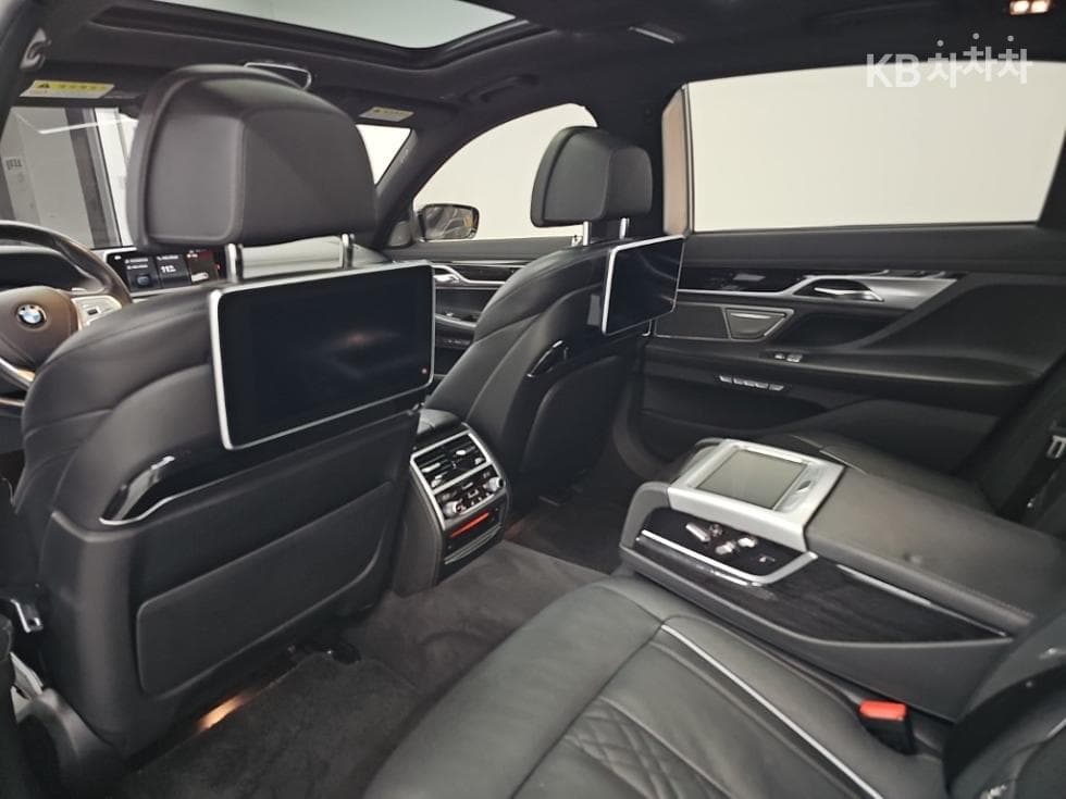 BMW 7시리즈 (G11)730Ld xDrive M Sport - 16