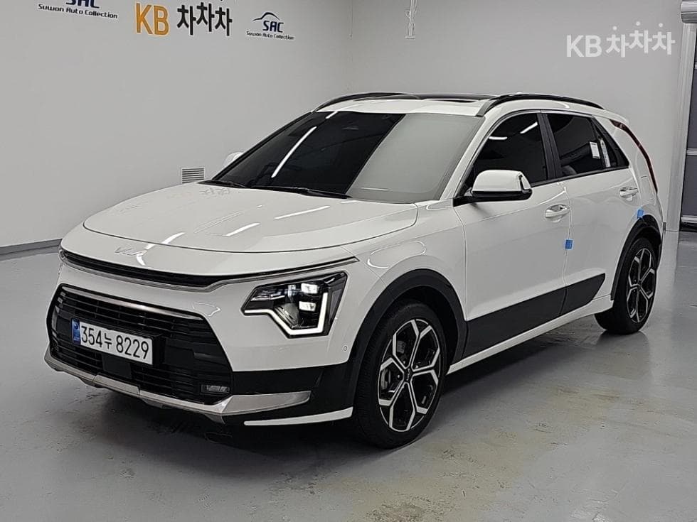 Киа Ди Всеново Ниро 1.6 HEV Signature - Image 1