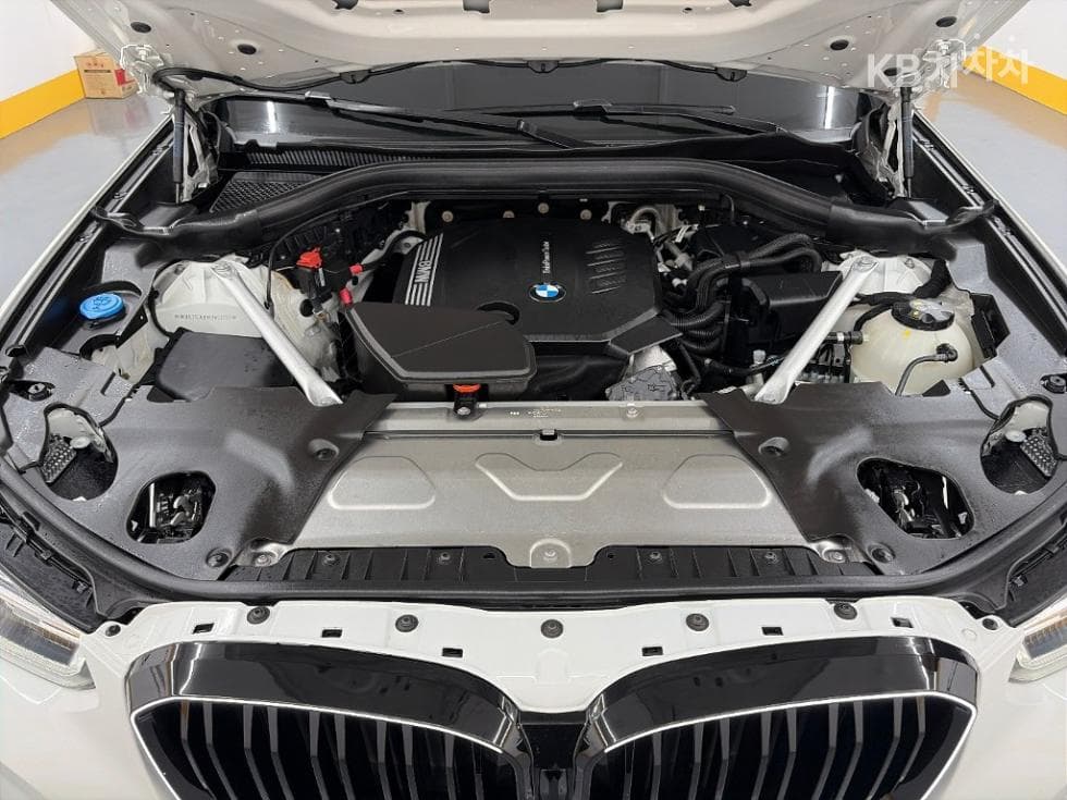 BMW New X4 (G02)xDrive 20d M Sport Pakage - 5