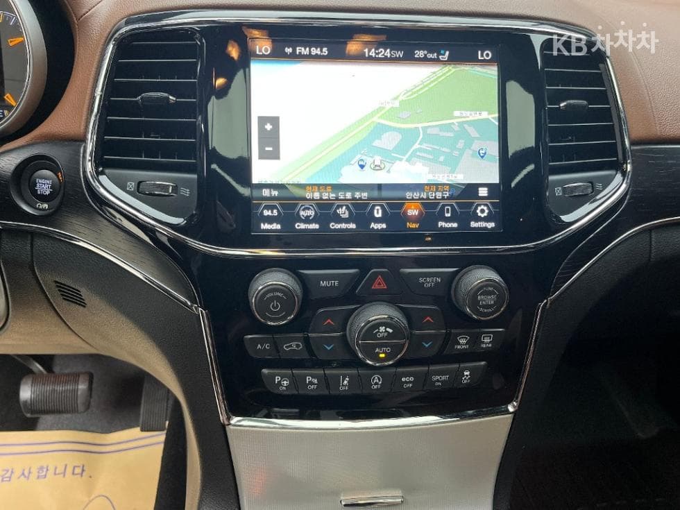 지프 그랜드 체로키3.6 Лимитиран 써밋 - 12