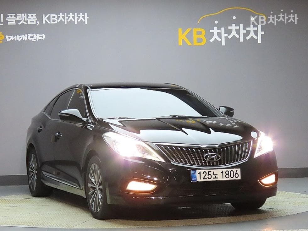 Hyundai Grandeur (Azera)HGHG240 Modern - 3