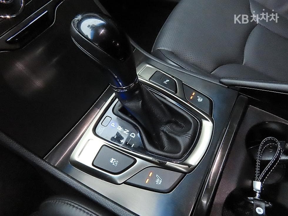 Hyundai Grandeur (Azera)HGHG240 Modern - 9