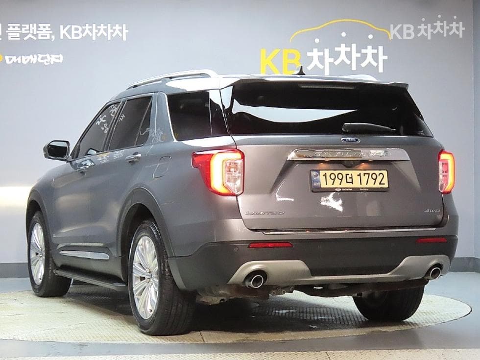 Ford Explorer(6세대)Gasoline Turbo 2.3 AWD Limited - 4