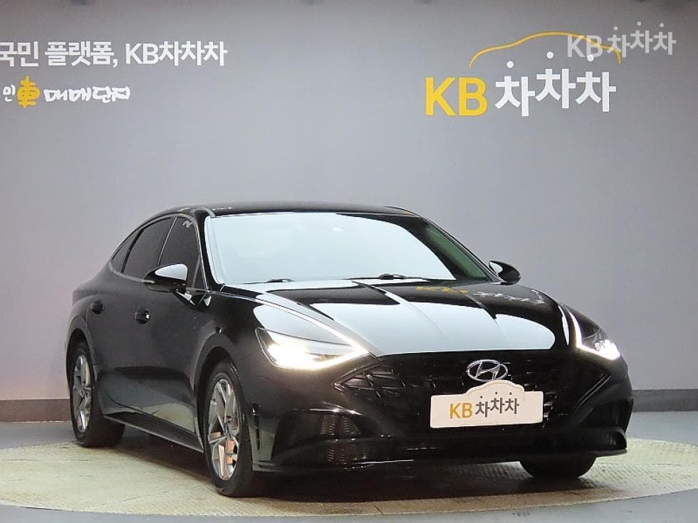 Hyundai Sonata (DN8)2.0 Premium Plus - 3