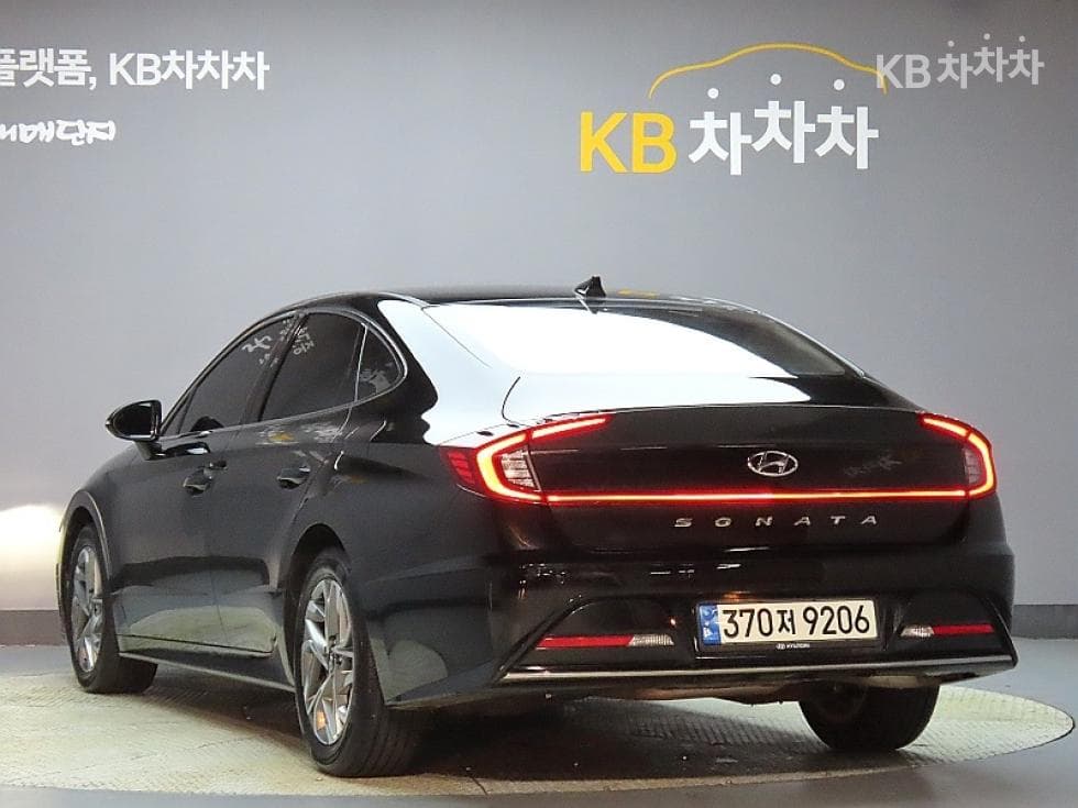 Hyundai Sonata (DN8)2.0 Premium Plus - 4