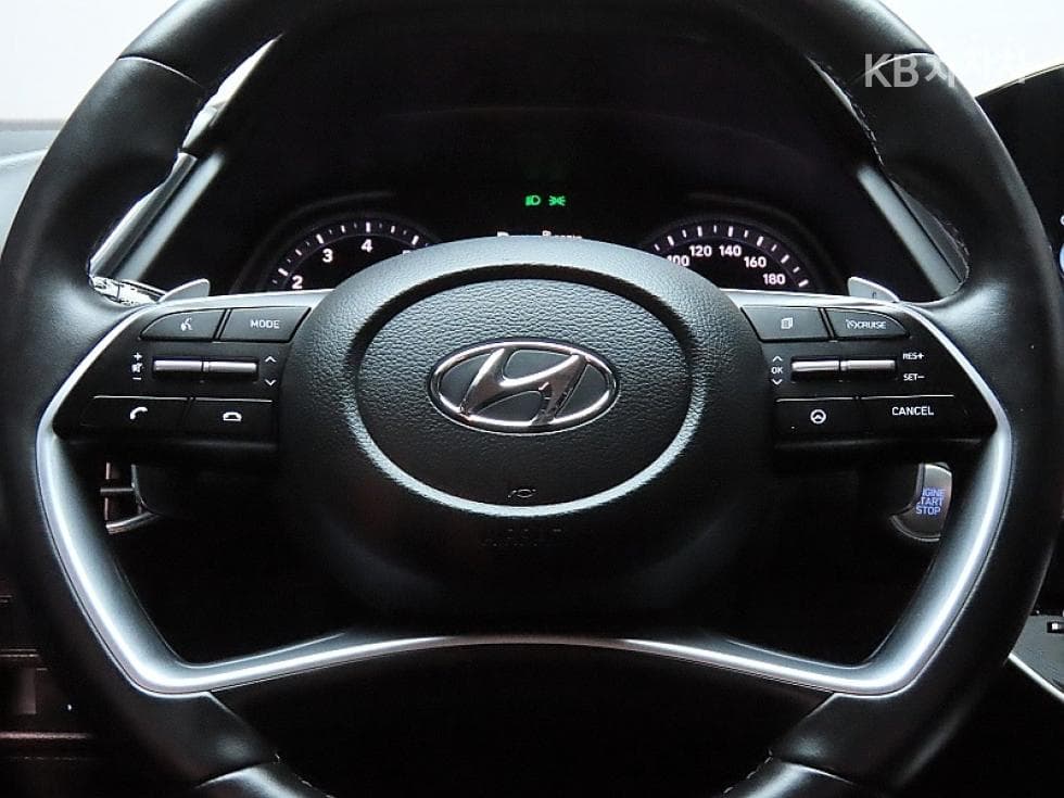 Hyundai Sonata (DN8)2.0 Premium Plus - 18