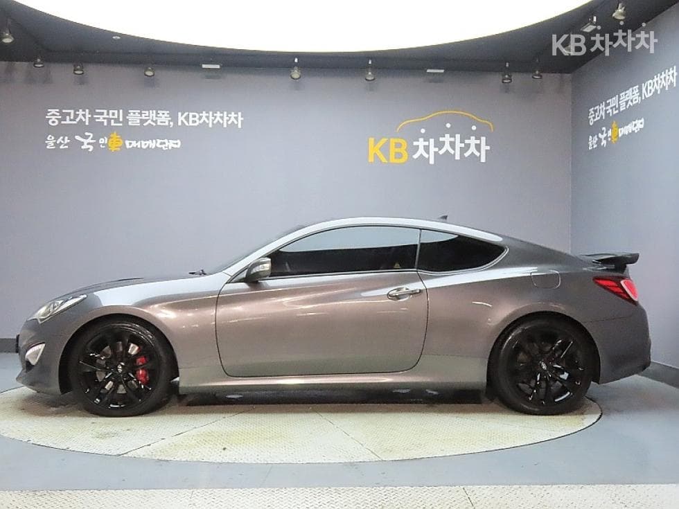 Hyundai The New (facelift) Genesis Coupe200 Turbo D - 5